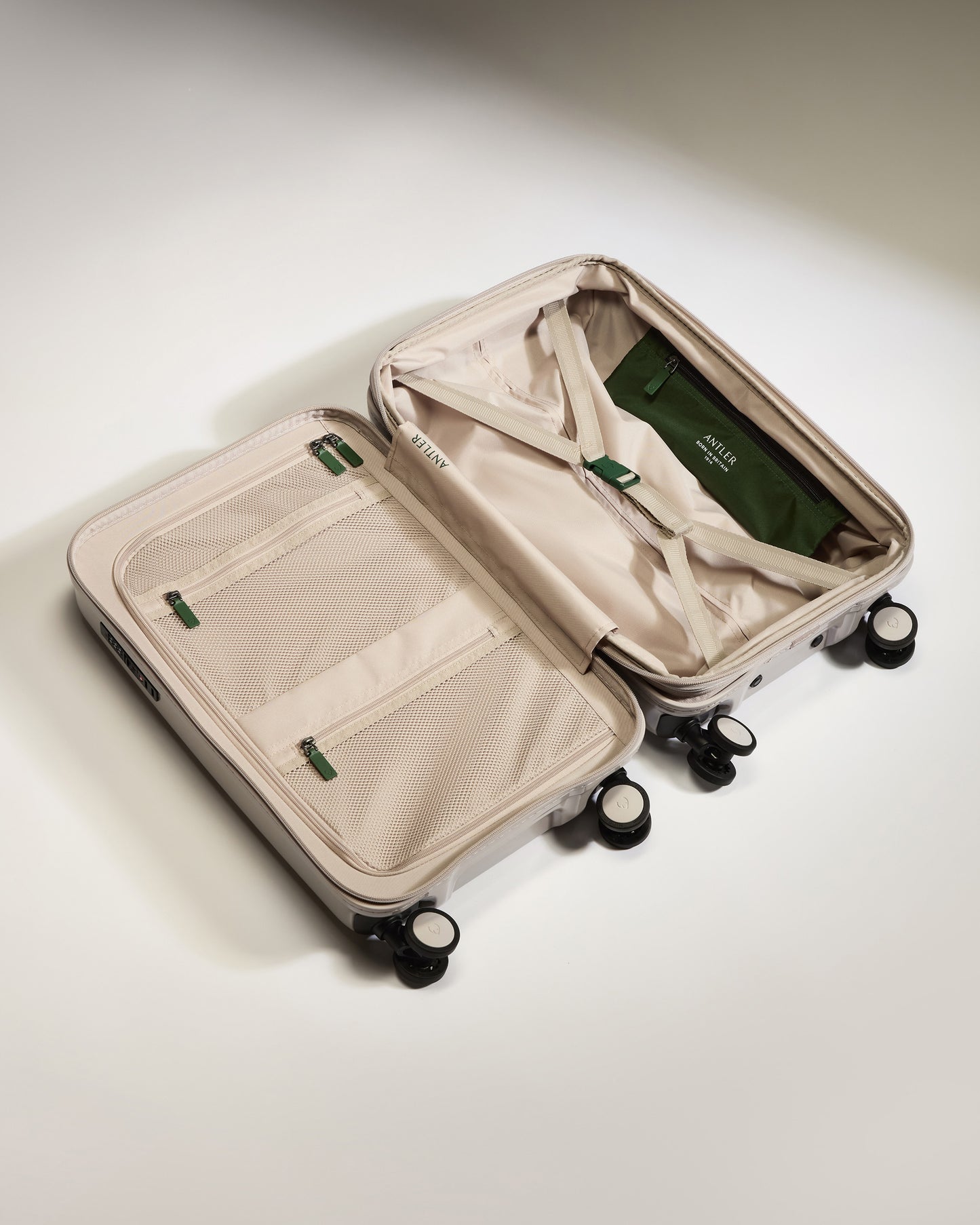 Expandable Cabin Suitcase in Taupe Gloss - Icon Stripe
