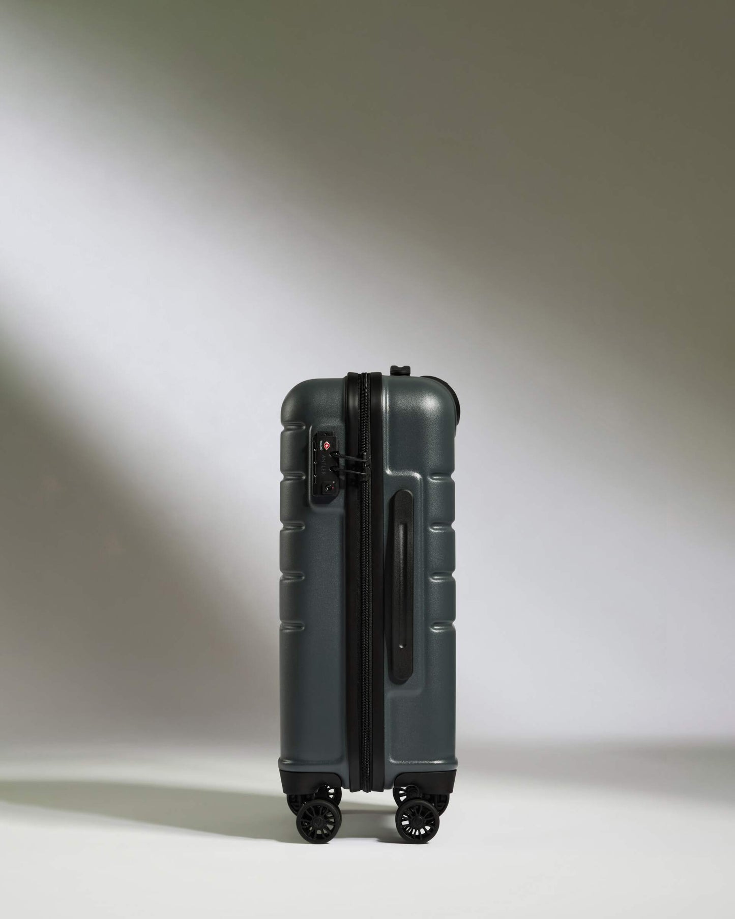 Cabin Suitcase in Granite Grey - Logo