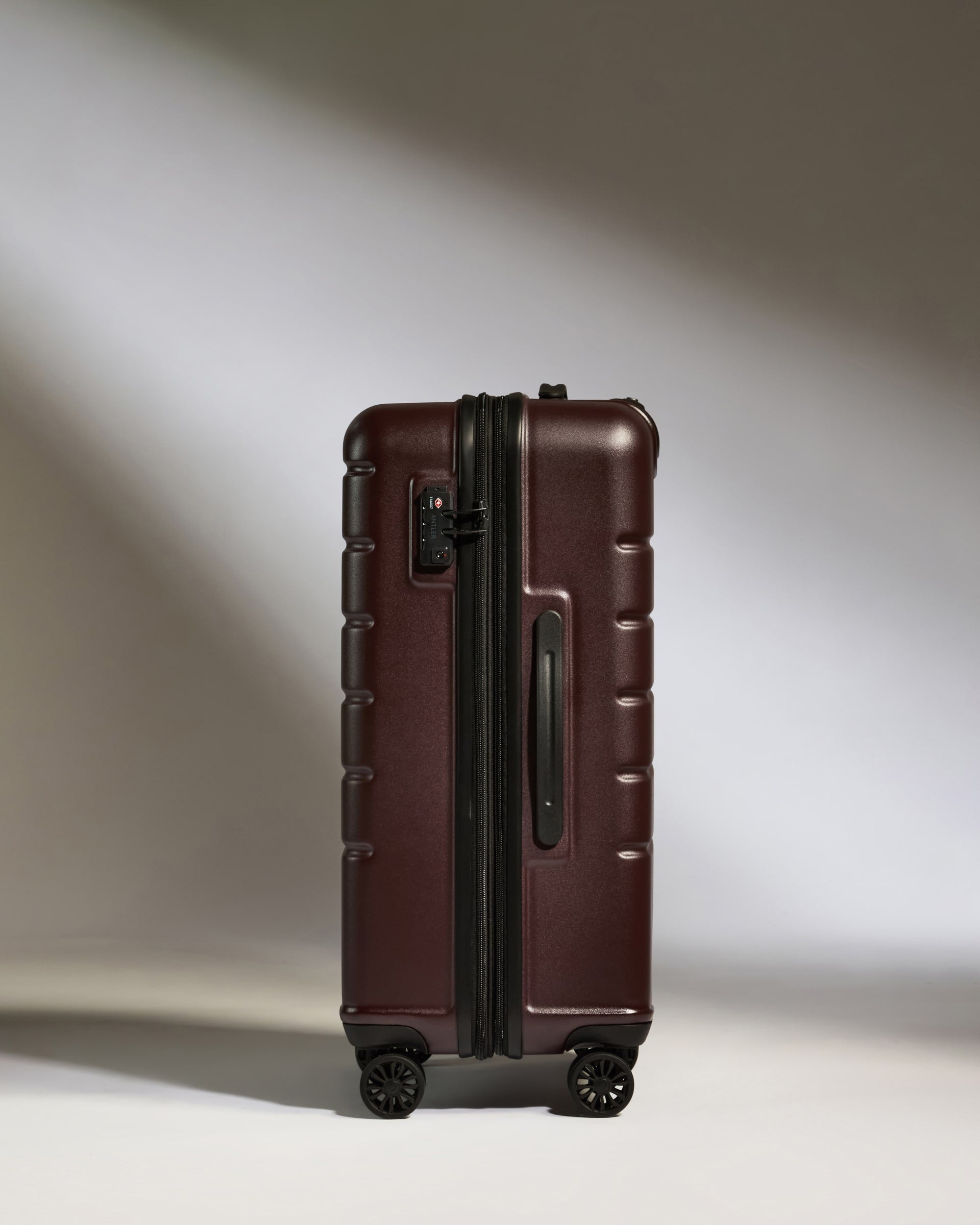 Medium Suitcase in Cedar Brown Logo