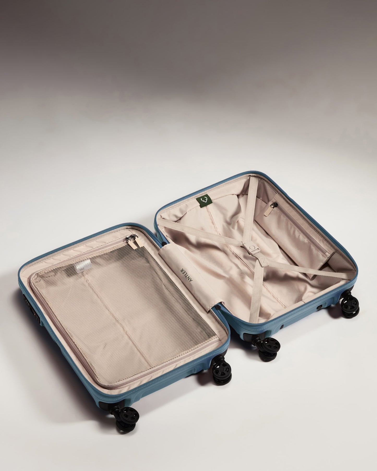 Cabin Suitcase in Cove Blue - Single Stripe