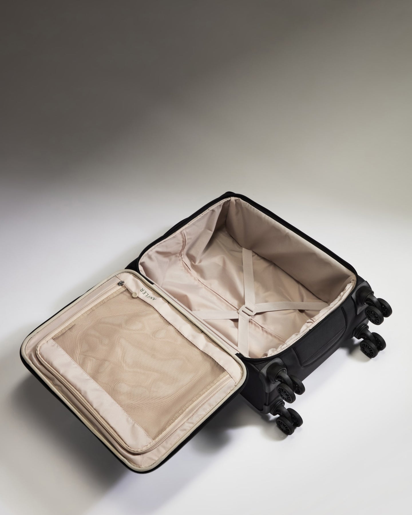 Lightest Cabin Suitcase in Black - Soft Stripe 2.0