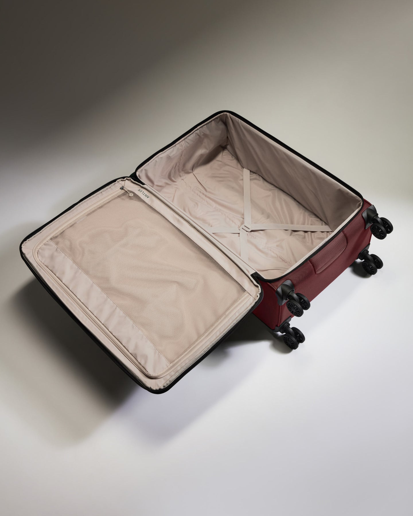 Lightest Large Suitcase in Cedar - Soft Stripe 2.0