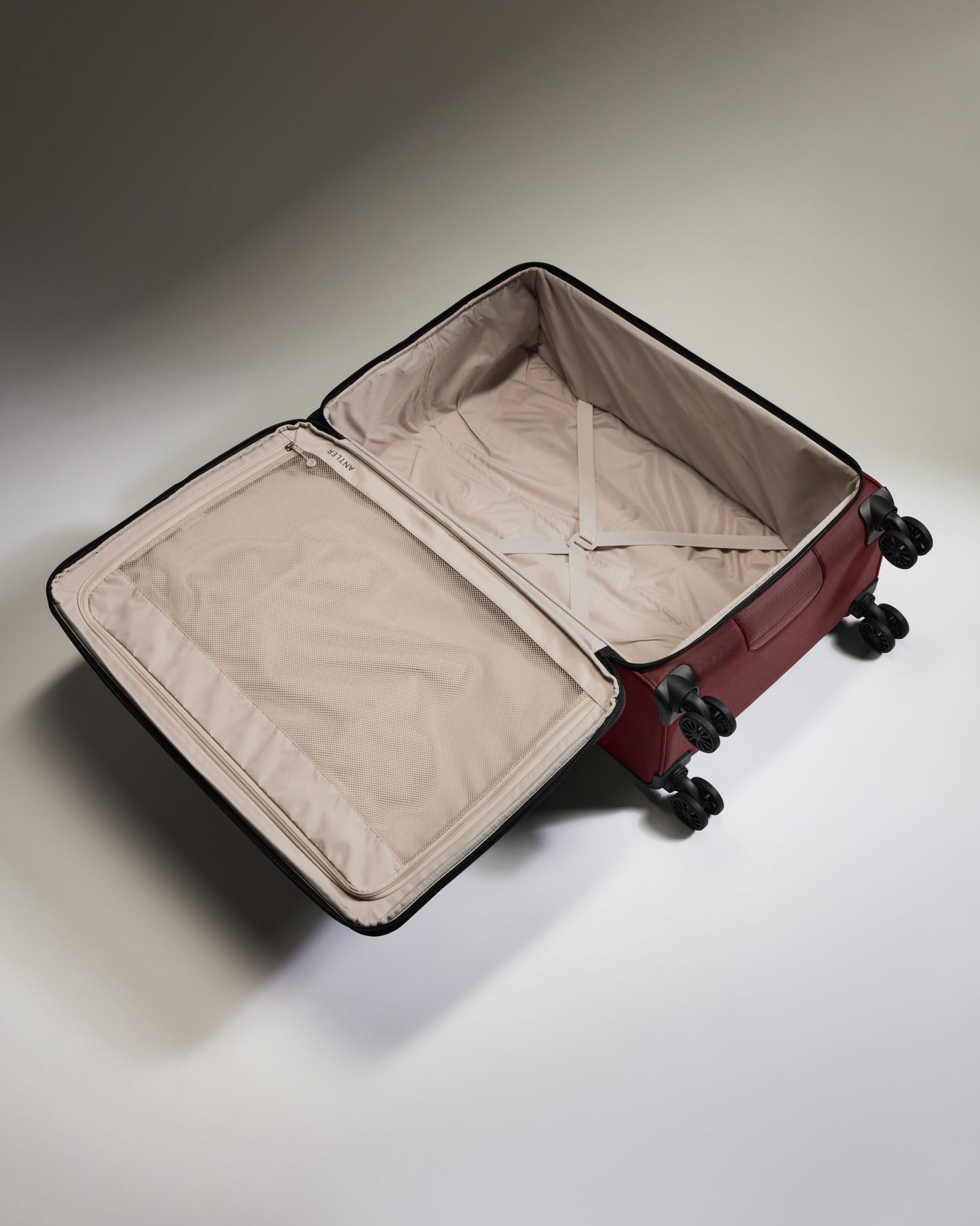 Lightest Large Suitcase in Cedar - Soft Stripe 2.0