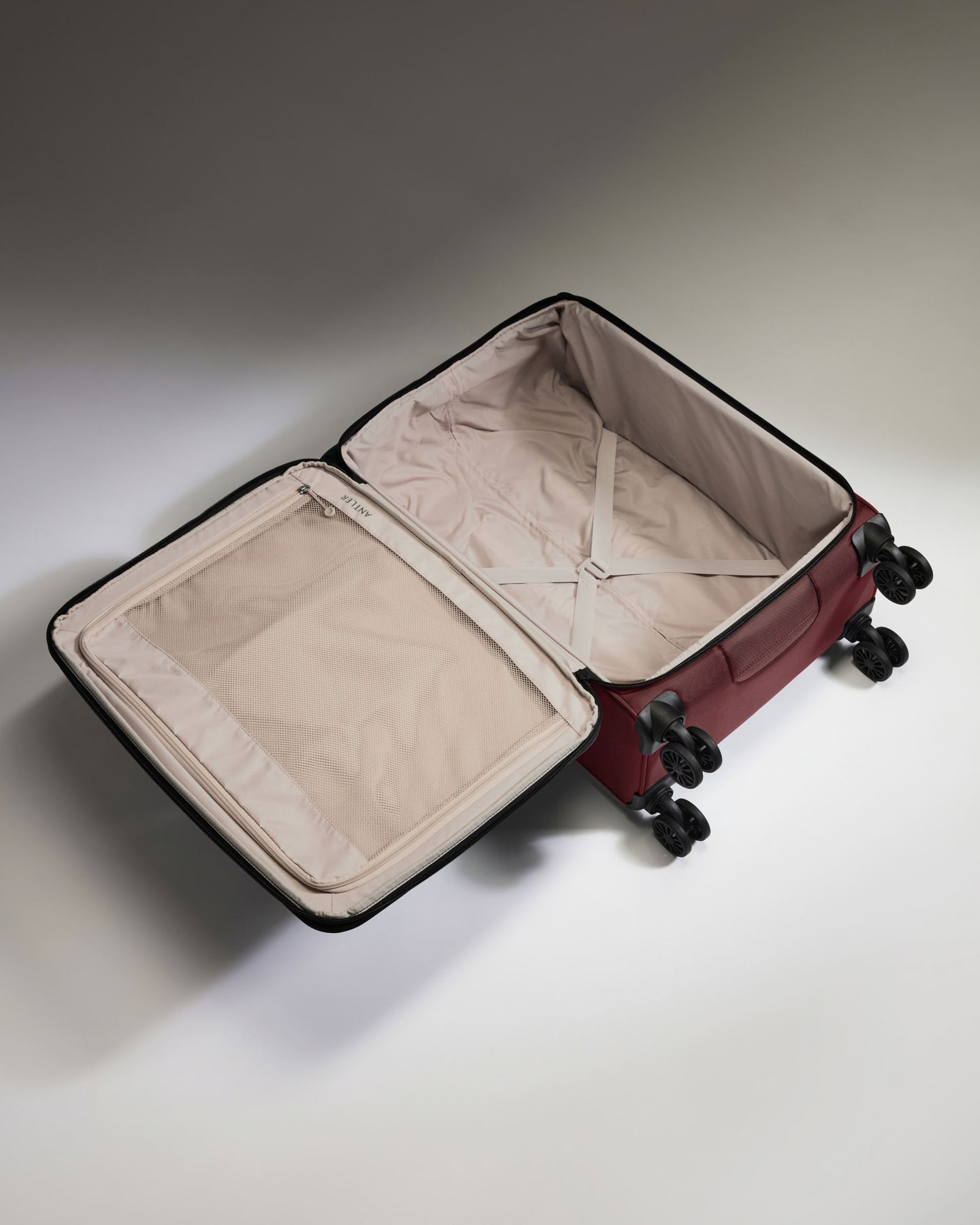 Lightest Medium Suitcase in Cedar - Soft Stripe 2.0