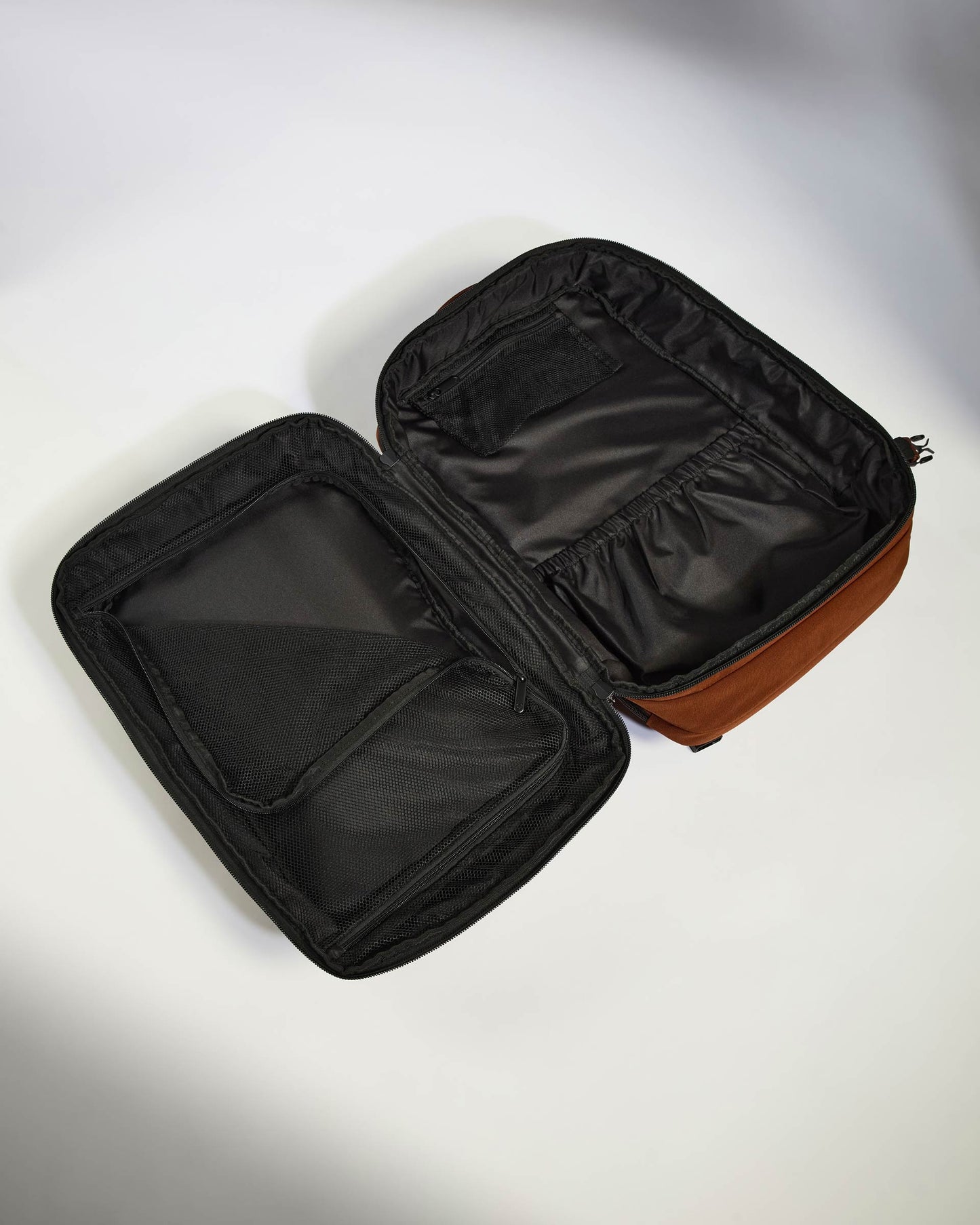 Discovery 45L Backpack in Clay Brown
