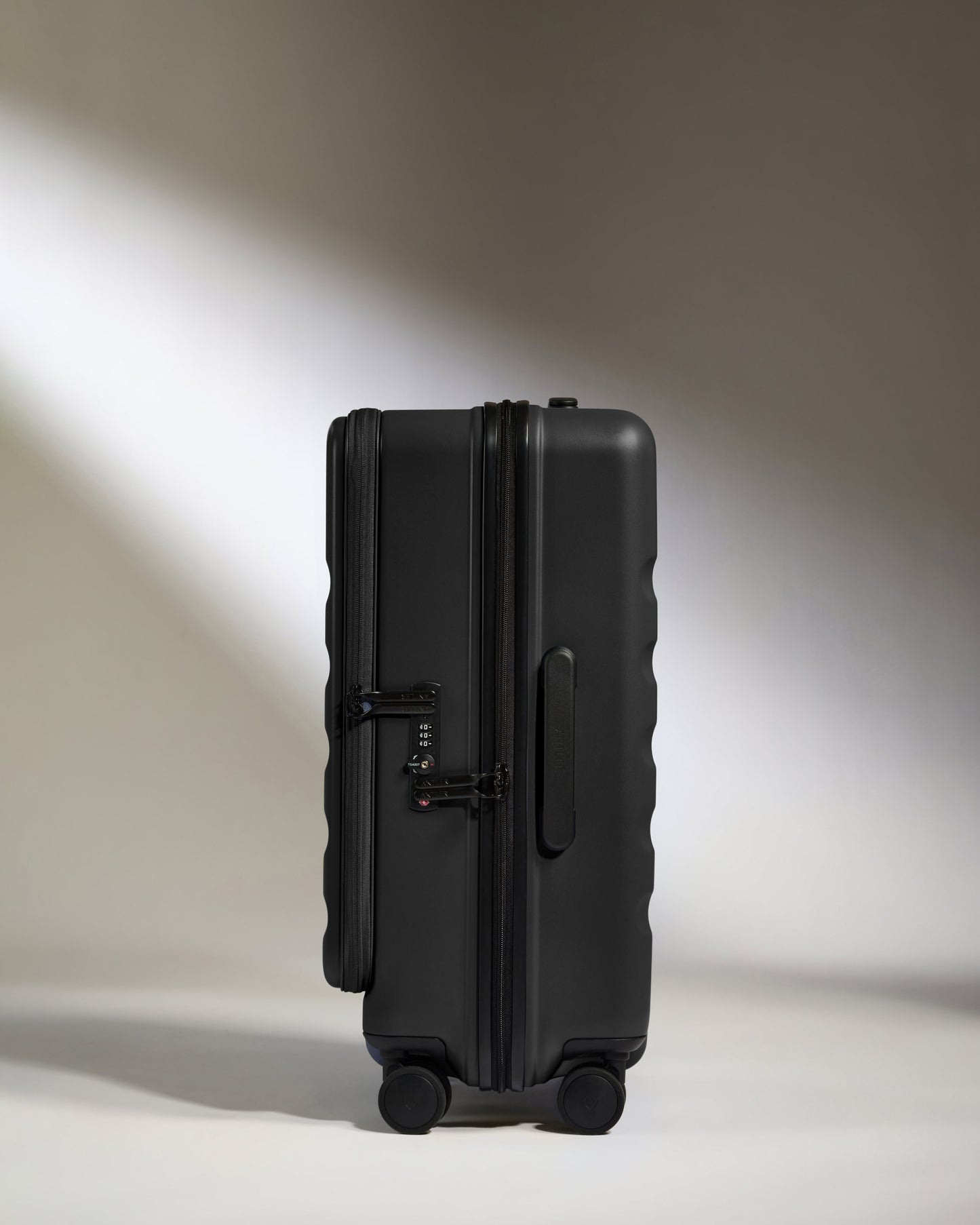 Dual Opening Medium Suitcase in Black - Icon Stripe