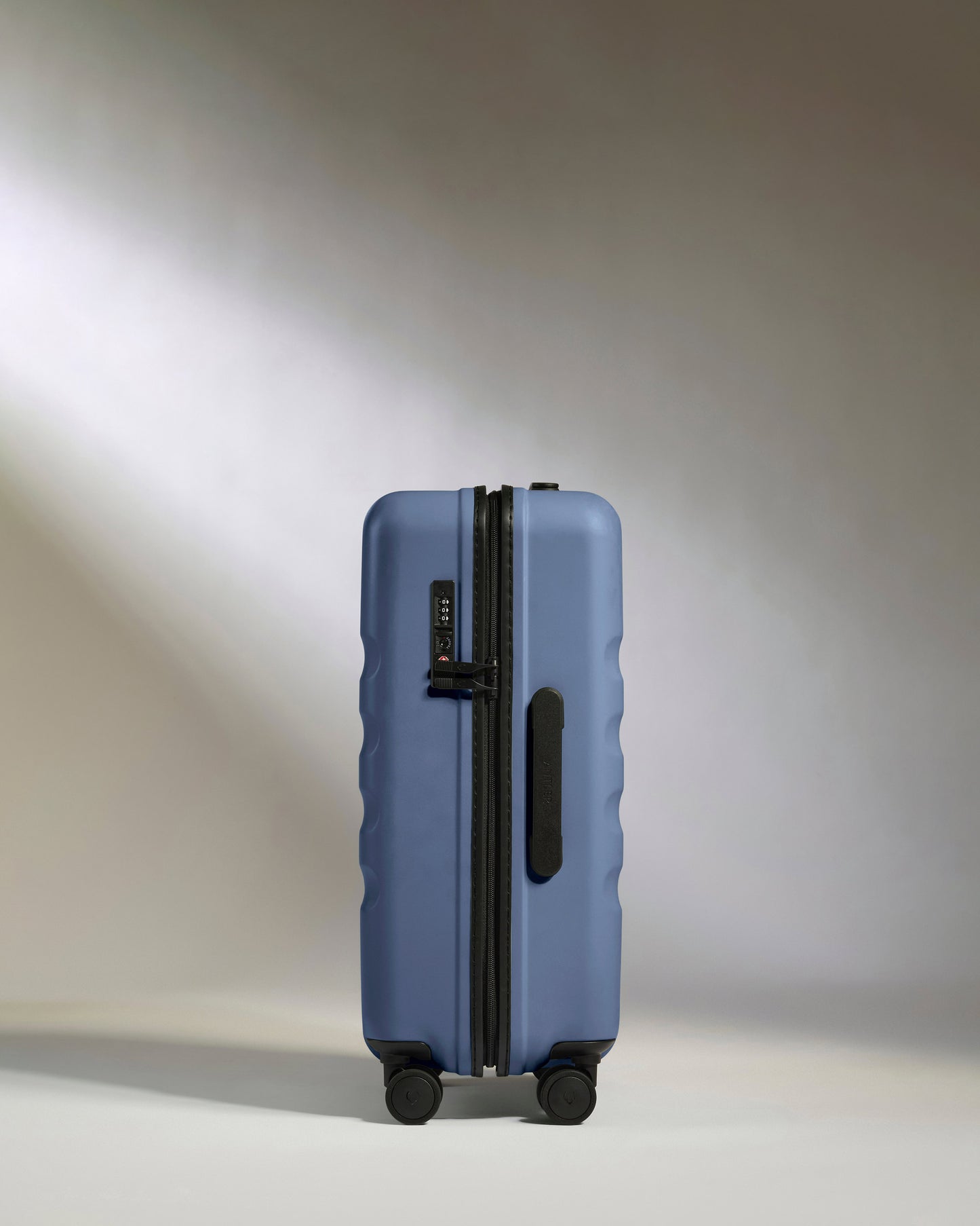 Large Cabin Suitcase in Ocean Blue - Icon Stripe