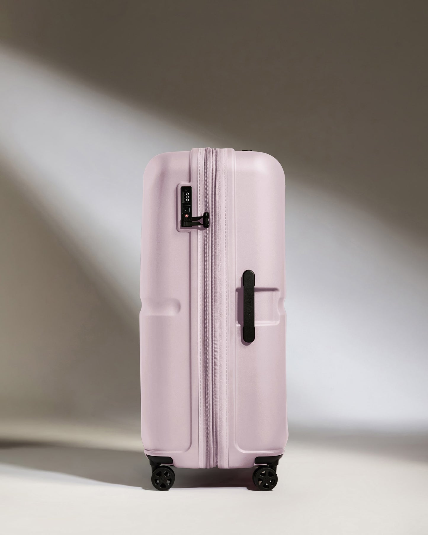 Large Suitcase in Dusk Pink - Single Stripe