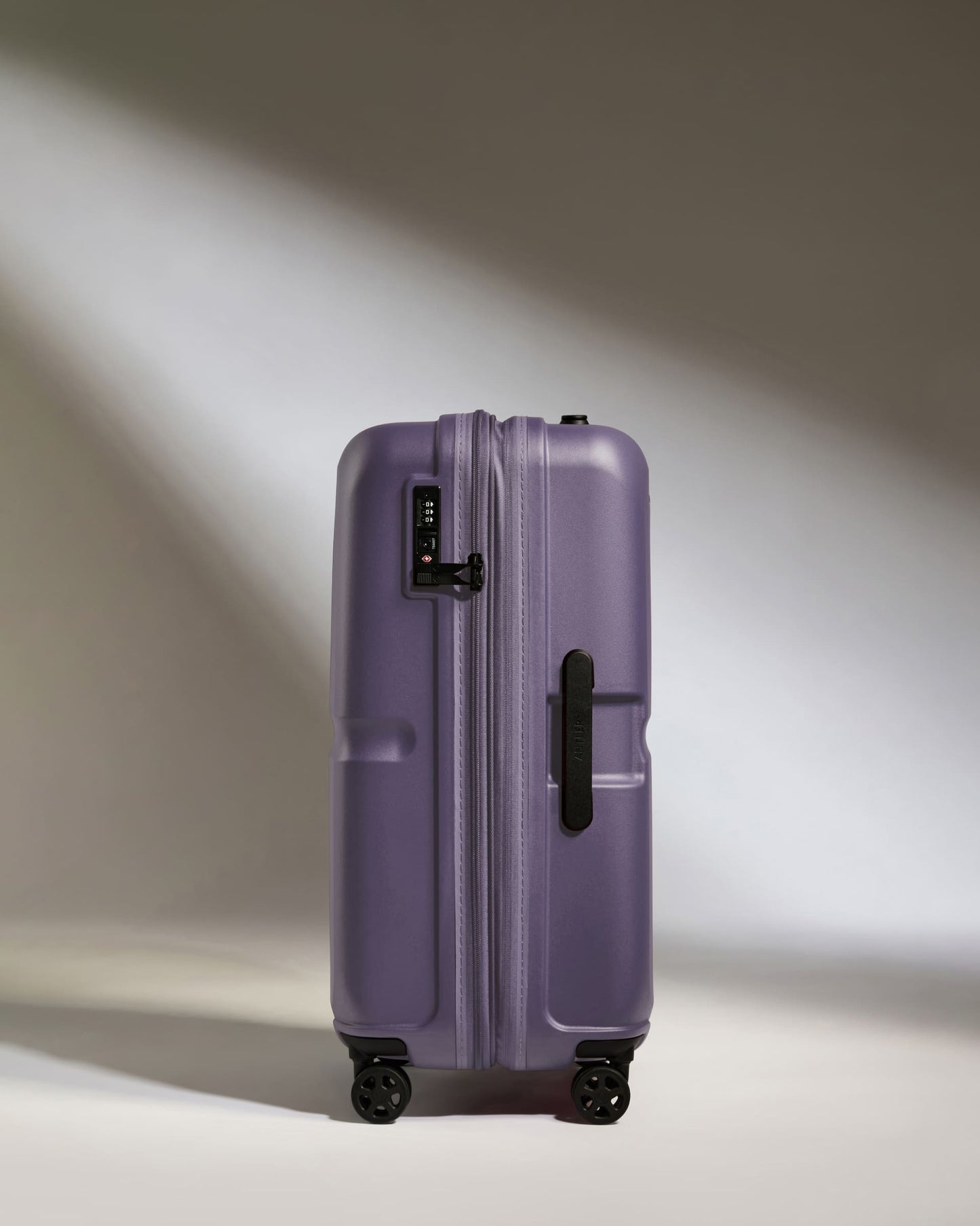 Medium Suitcase in Thistle Purple - Single Stripe