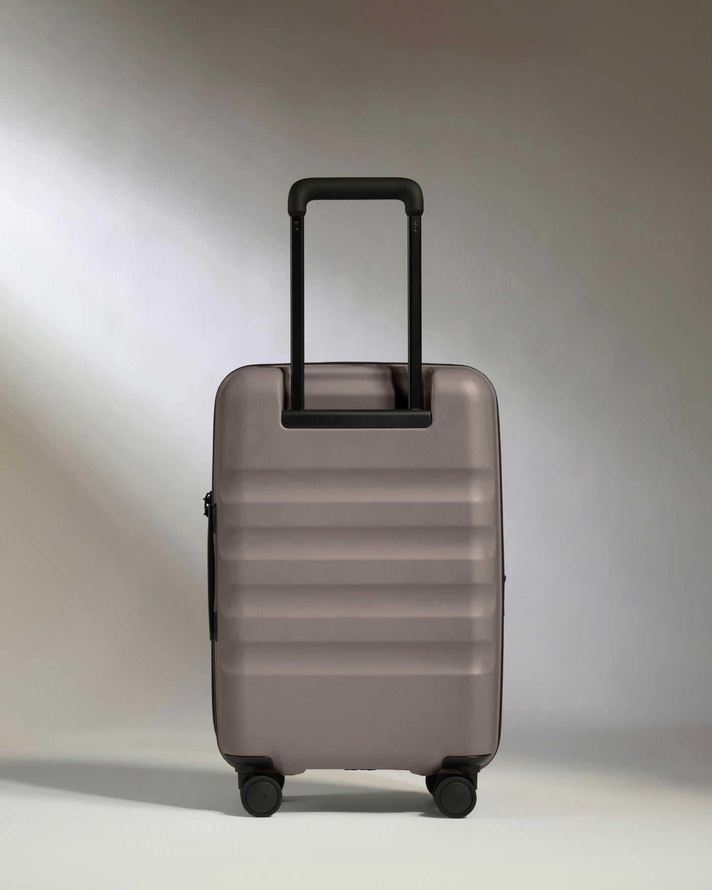 Expandable Cabin Suitcase in Pebble Grey - Icon Stripe