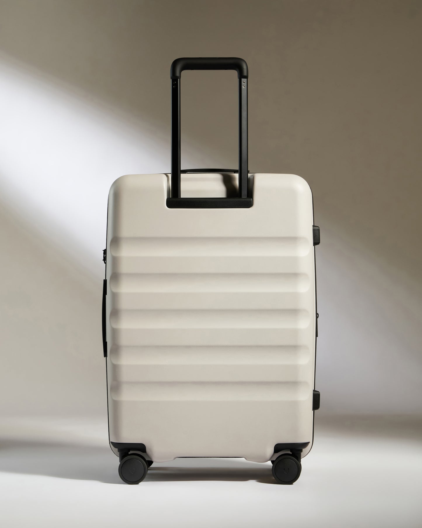 Medium Suitcase in Taupe - Icon Stripe