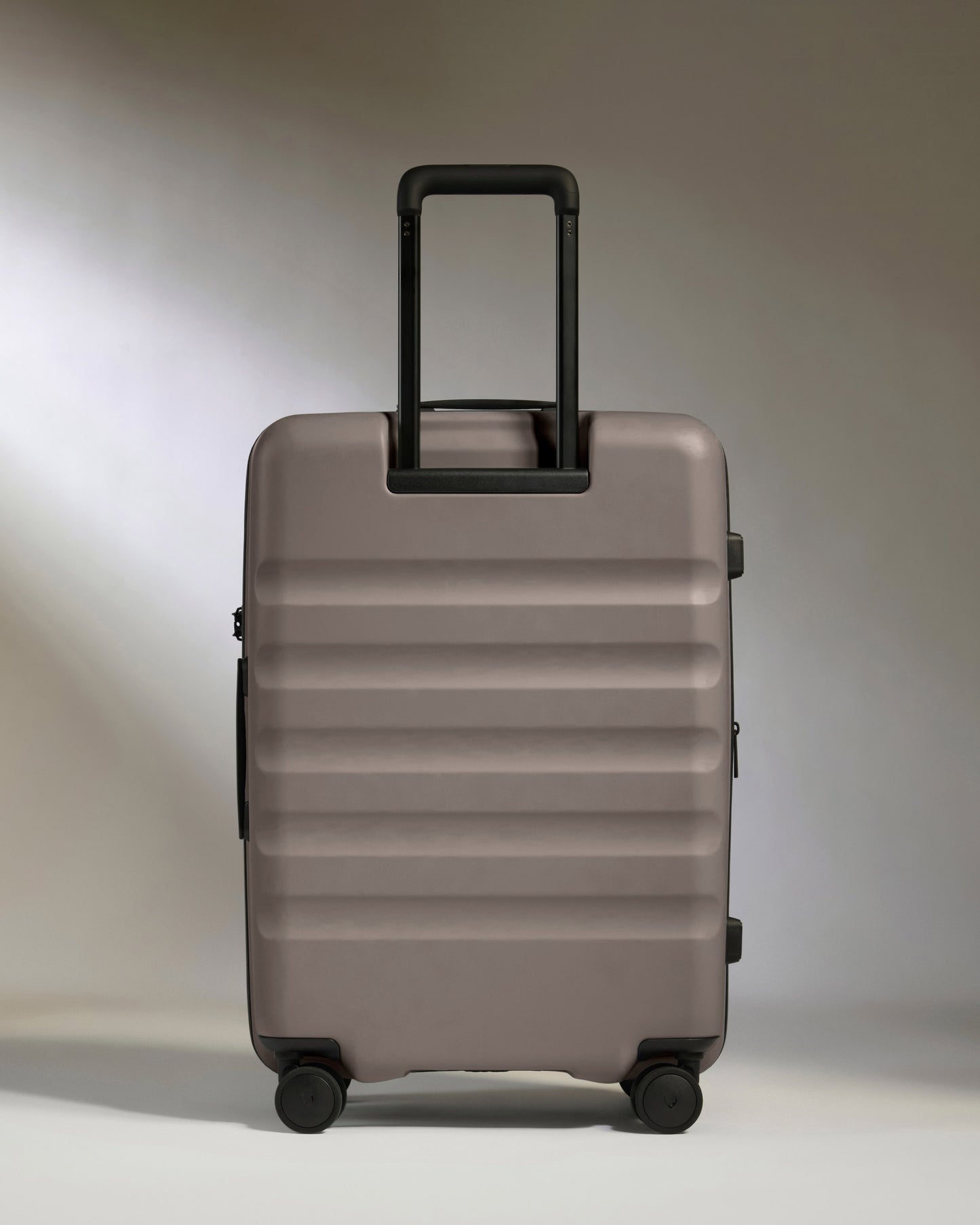 Medium Suitcase in Pebble Grey - Icon Stripe