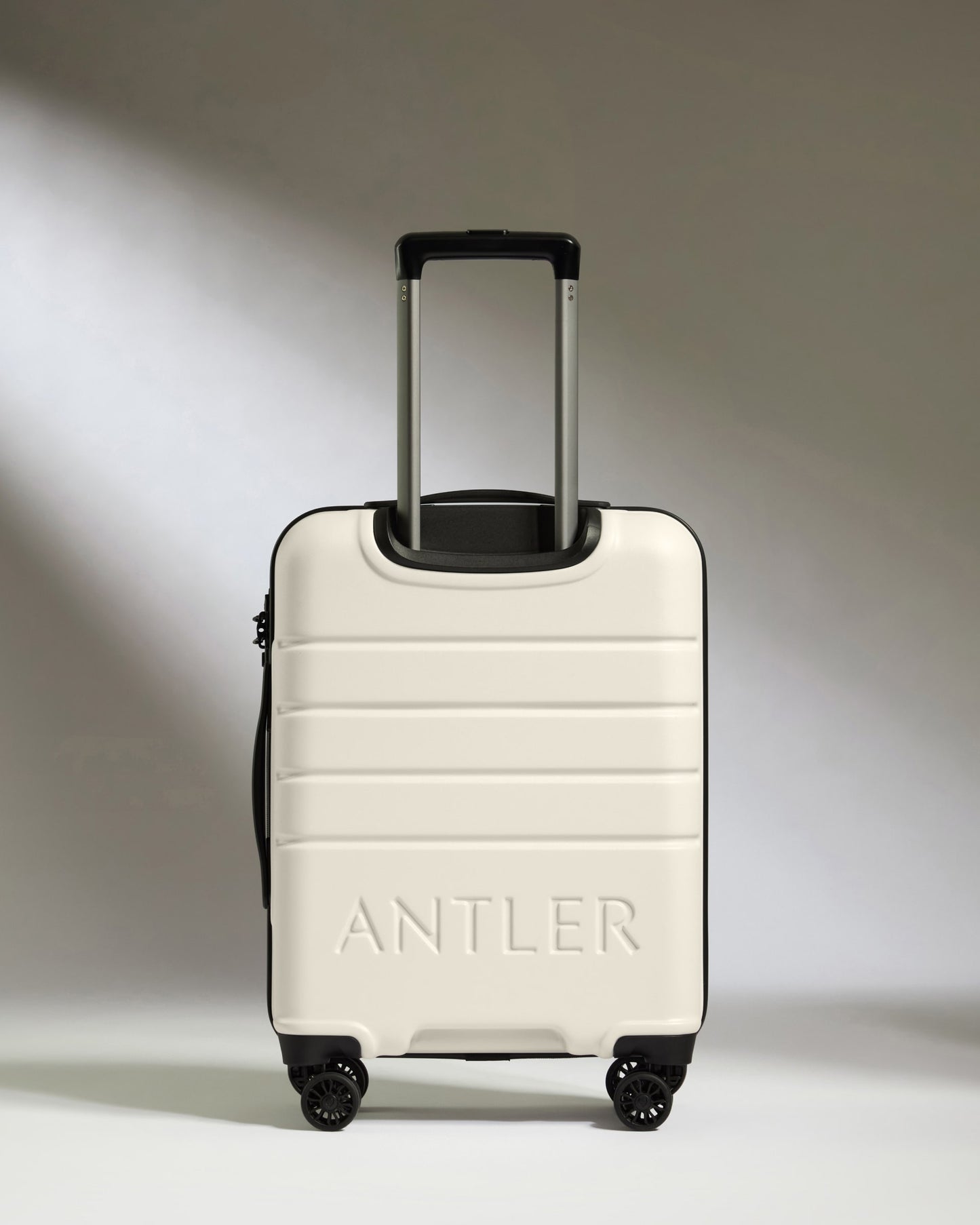 Cabin Suitcase in Arctic White - Logo