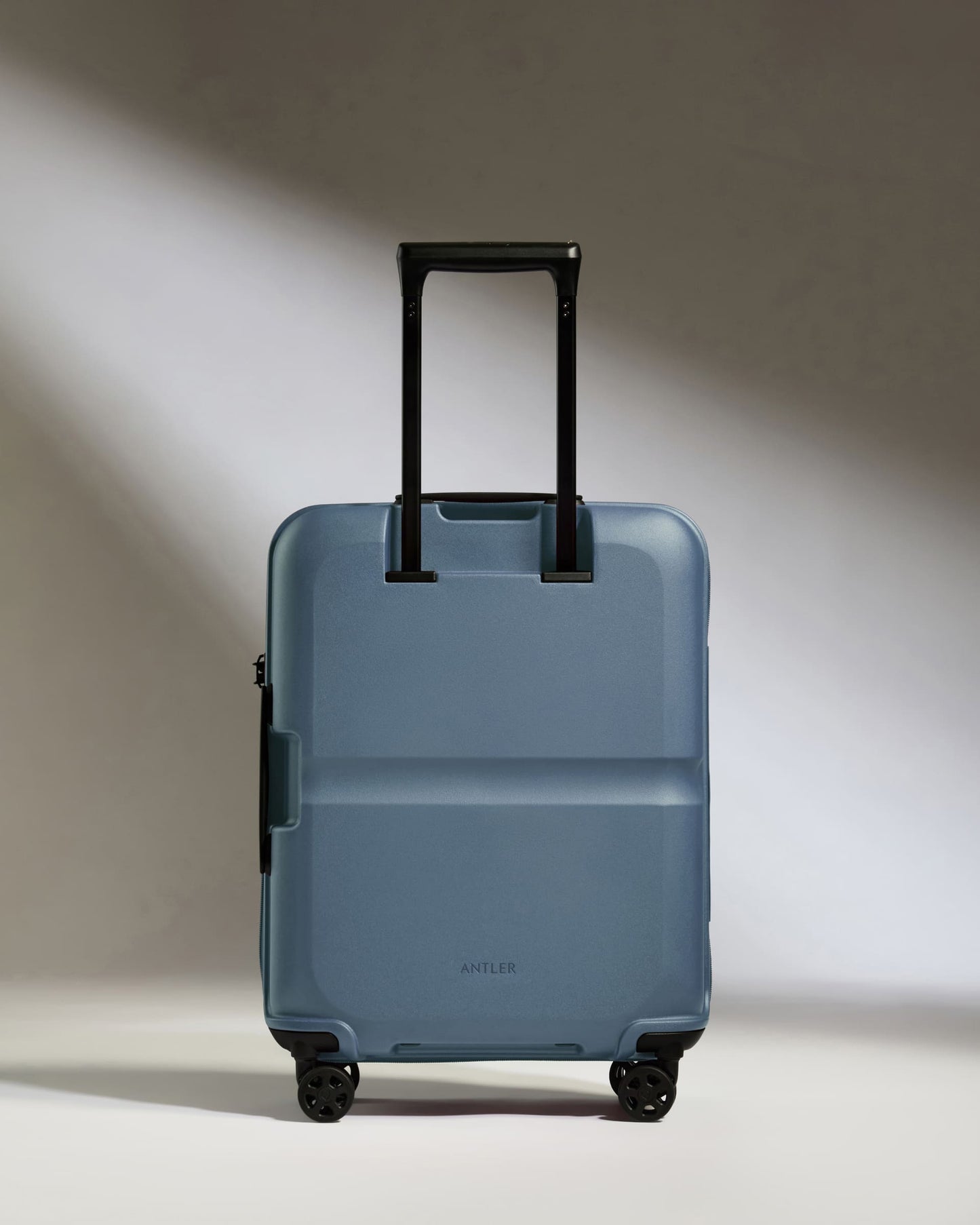 Cabin Suitcase in Cove Blue - Single Stripe