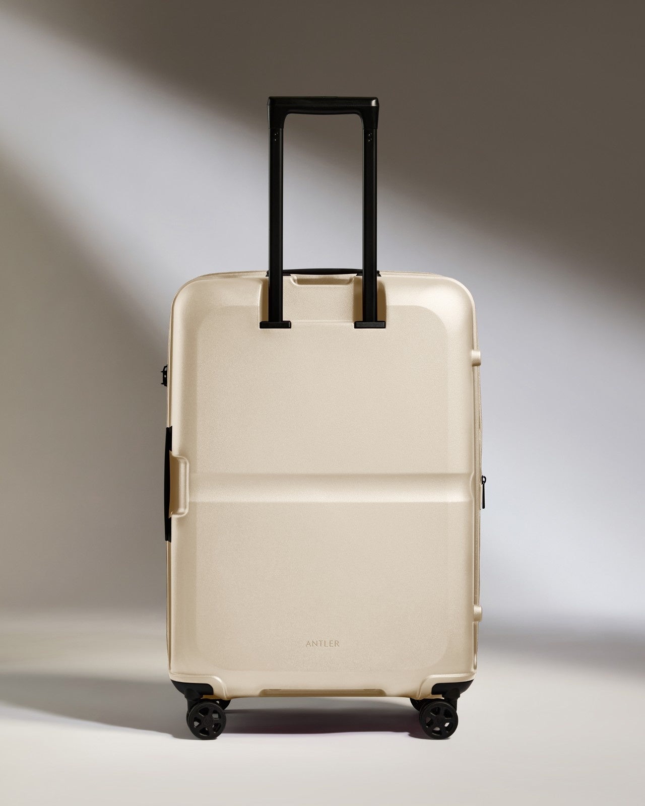 Medium Suitcase in Wheat Beige - Single Stripe