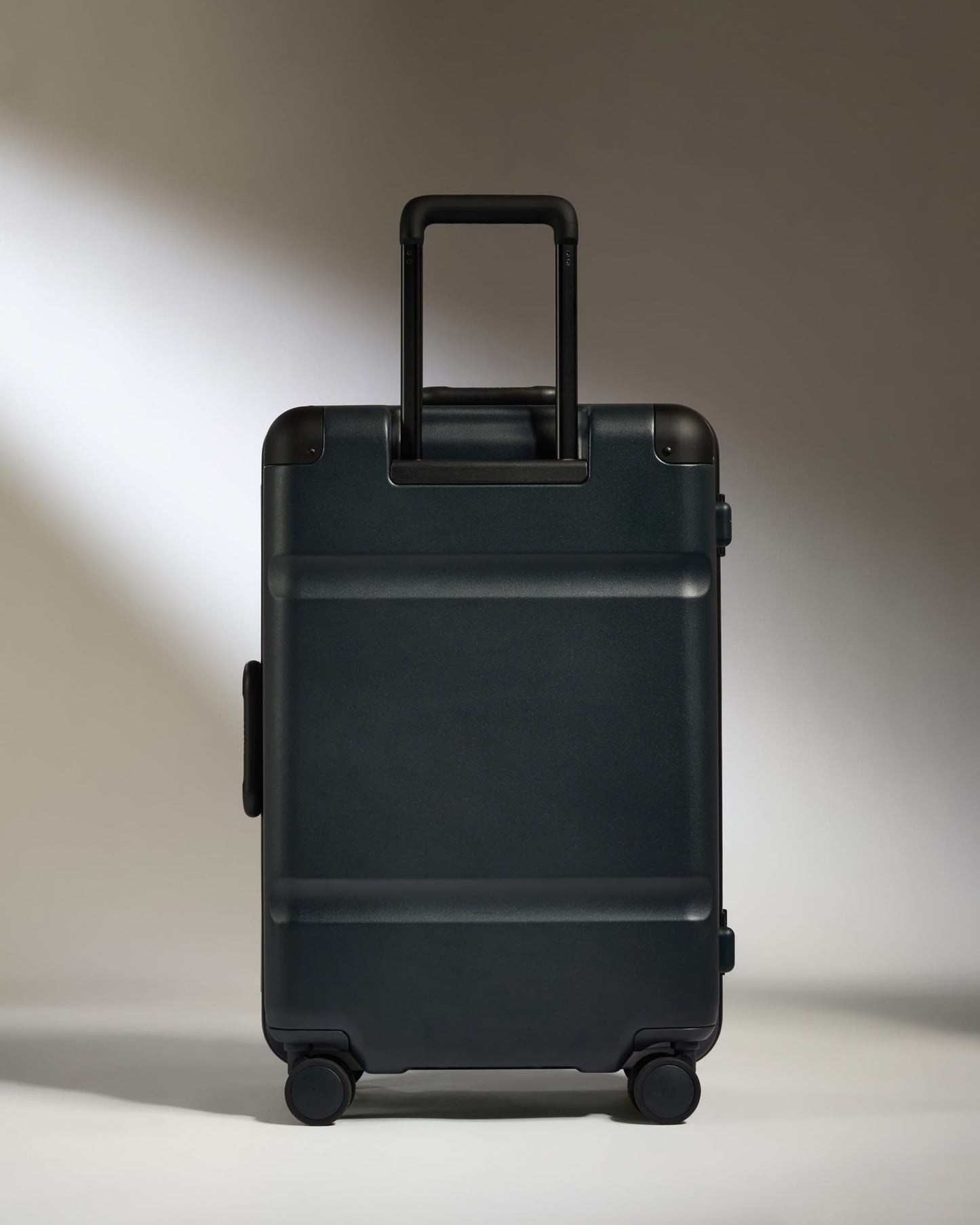 Medium Suitcase in Basalt Navy - Heritage Stripe