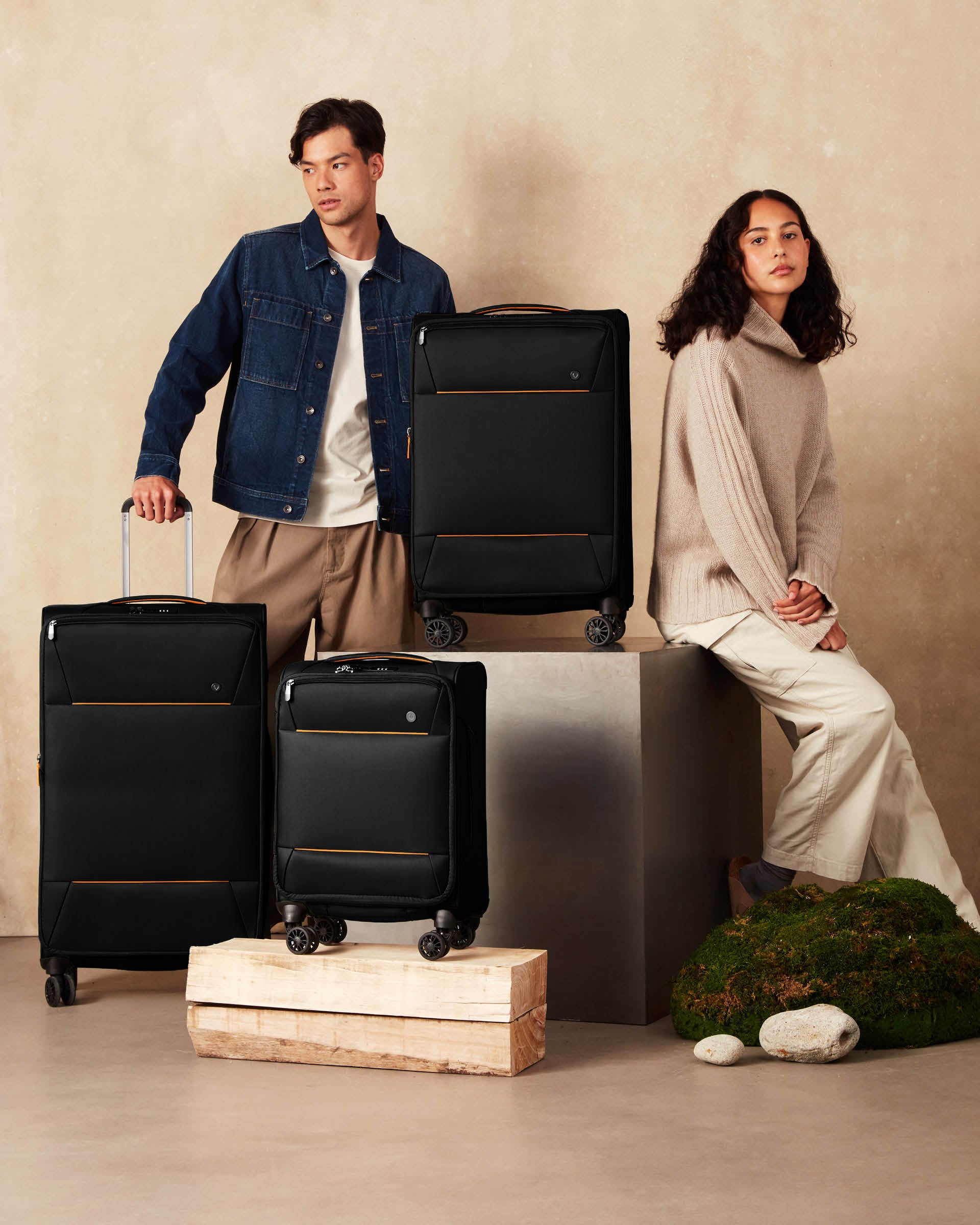 Soft shell suitcase set online