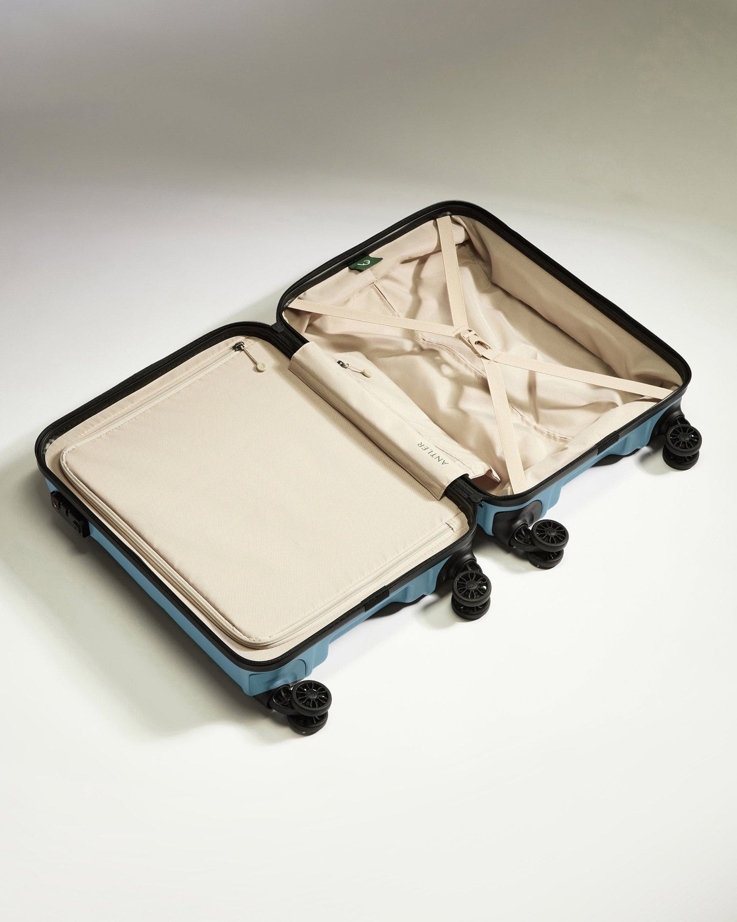 Antler Luggage -  Cabin Suitcase in Light Blue - Logo - Hard Suitcase - Standard Cabin Cabin Suitcase Light Blue - Logo | Lightweight Hard Shell Luggage