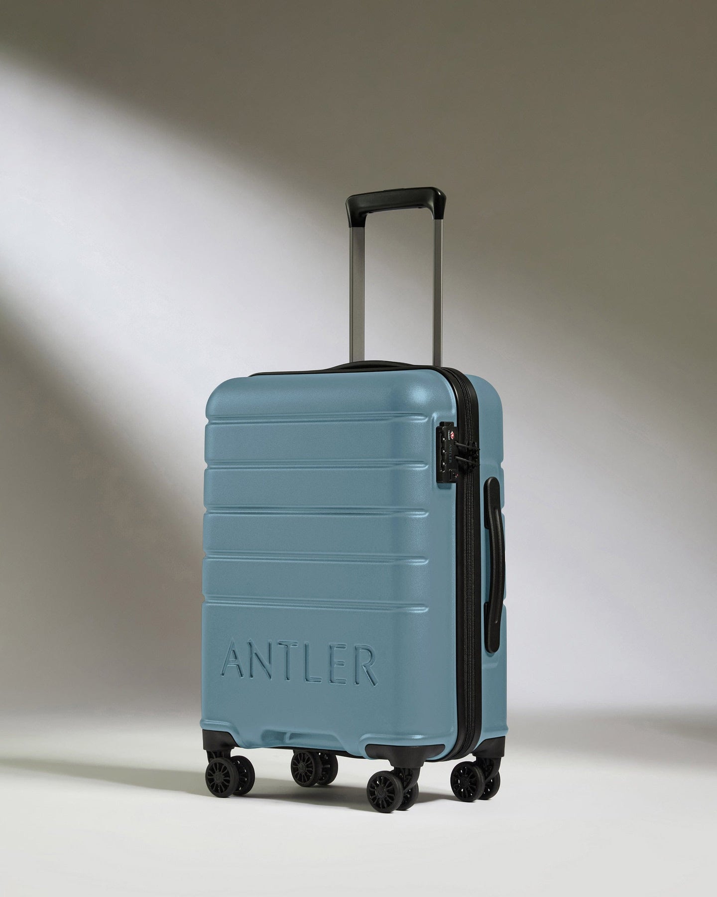 Antler Luggage -  Cabin Suitcase in Light Blue - Logo - Hard Suitcase - Standard Cabin Cabin Suitcase Light Blue - Logo | Lightweight Hard Shell Luggage