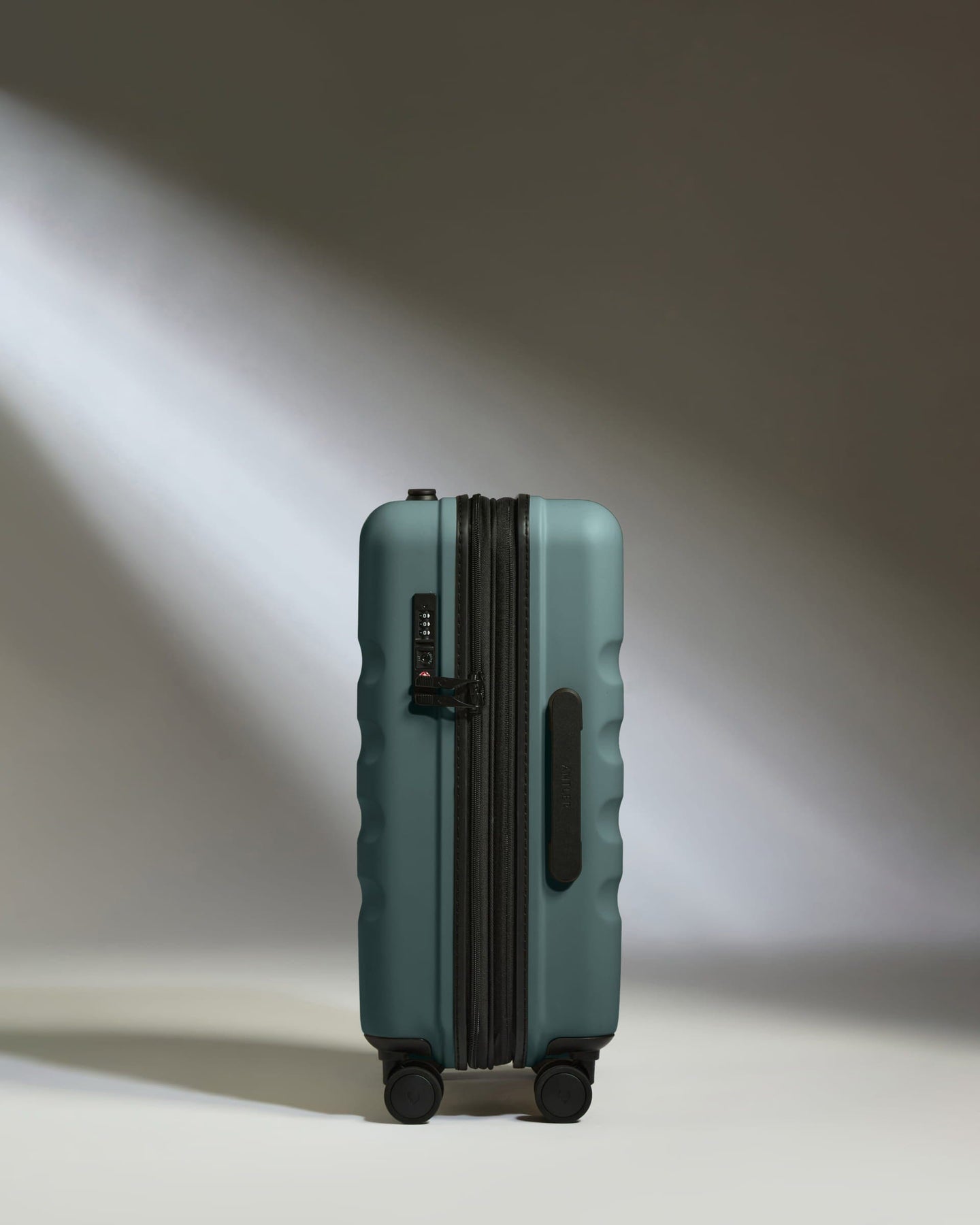 Antler Luggage -  Expandable Cabin Suitcase in Glade Blue - Icon Stripe - Hard Suitcase - Expander Cabin Expandable Cabin Suitcase in Blue - Icon Stripe | Lightweight & Hard Shell Suitcase