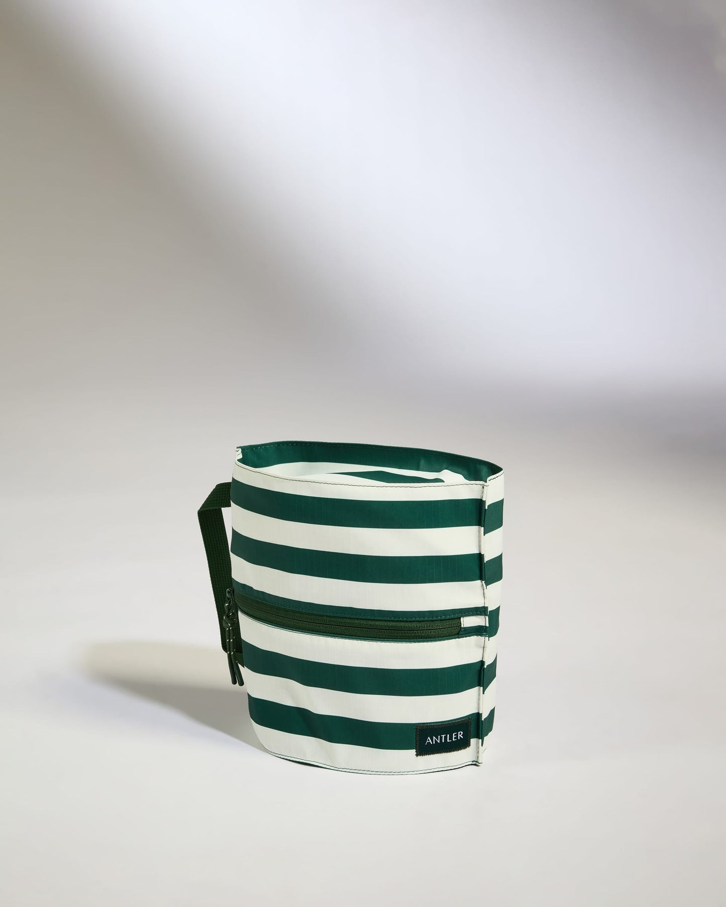 Antler Luggage -  Holiday Edit Cosmetic Pouch Green - Pouch Holiday Edit Cosmetic Pouch Green