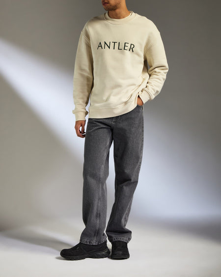 Travel Essential Sweatshirt in Cream