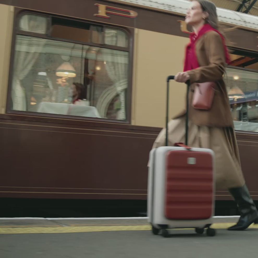 Zipped Pouch with Wristlet in Tan Leather - 1914 Collection