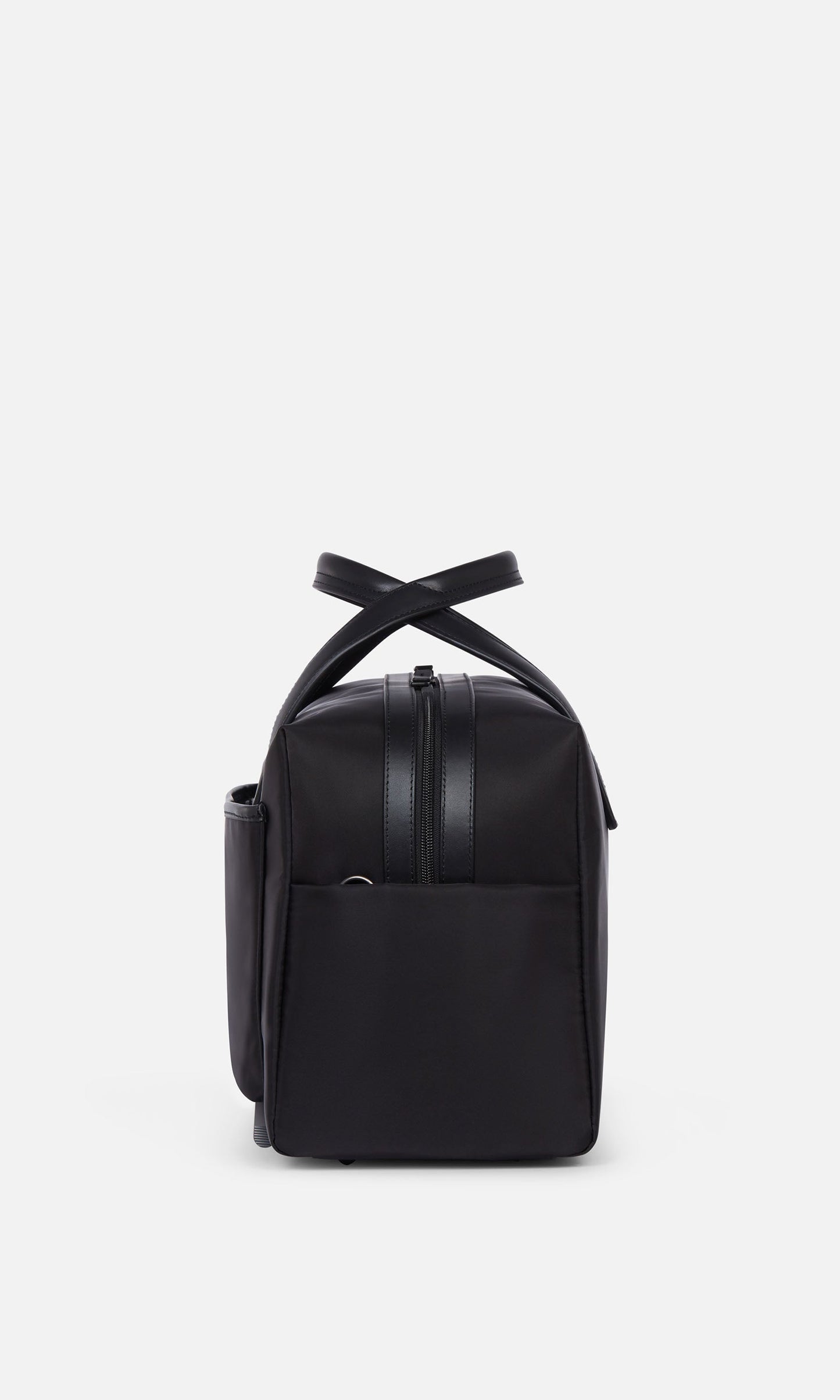 Antler Luggage -  Chelsea overnight bag in black - Overnight Bags Chelsea Overnight Bag Black | Lifestyle Bags | Antler UK