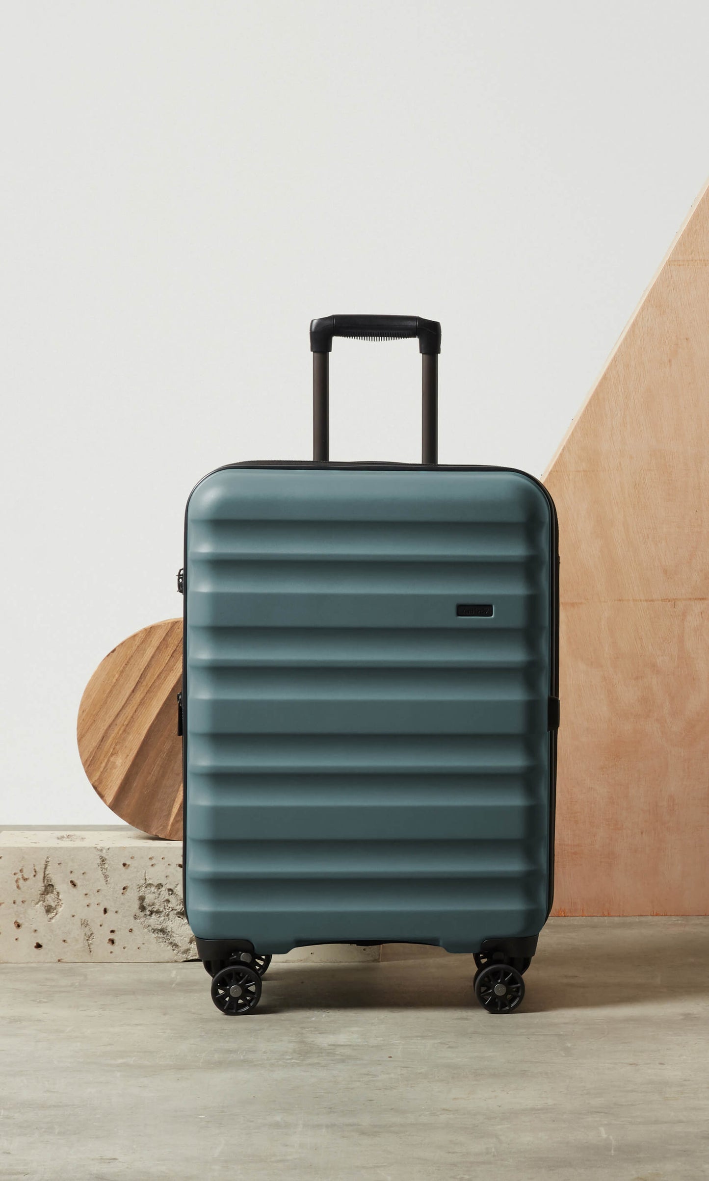 Antler Luggage -  Clifton large in sycamore - Hard Suitcases Clifton Large Suitcase Sycamore (Green) | Hard Suitcase | Antler UK